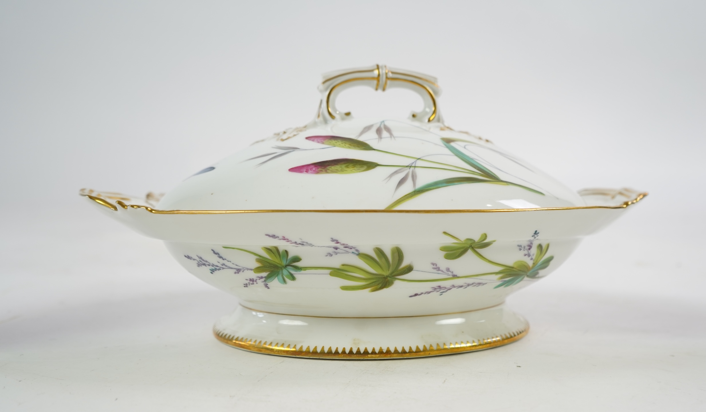 A Paris porcelain part dinner service, late 19th century